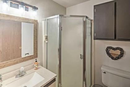 Single-Story Home with Yard 1 Mi to Windsor Launch! - image 16