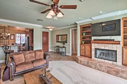 Pet-Friendly Desert Oasis about 7 Miles to Lake Havasu - image 6