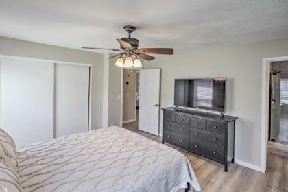 Retreat with Fire Pit 5 Miles to Lake Havasu! - image 16