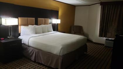 Red Roof Inn Lake Jackson - image 9