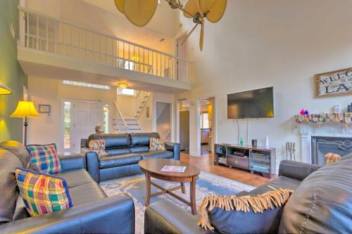 Waterfront Lake Lure Home with Loft and 2-Story Deck! - image 2