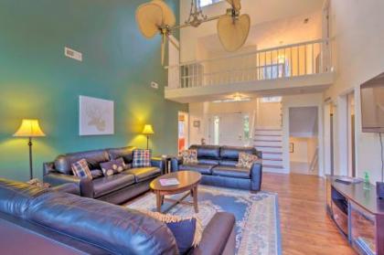Waterfront Lake Lure Home with Loft and 2-Story Deck! - image 4