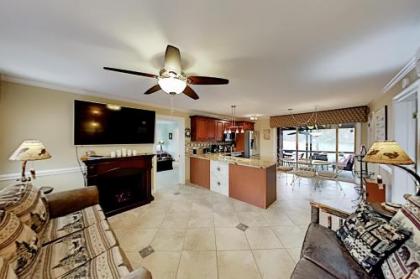 Exceptional Vacation Home in Lake Lure condo