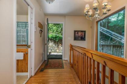 Blarney Stone Cottage - image 5