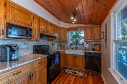 White Oak Point - image 14