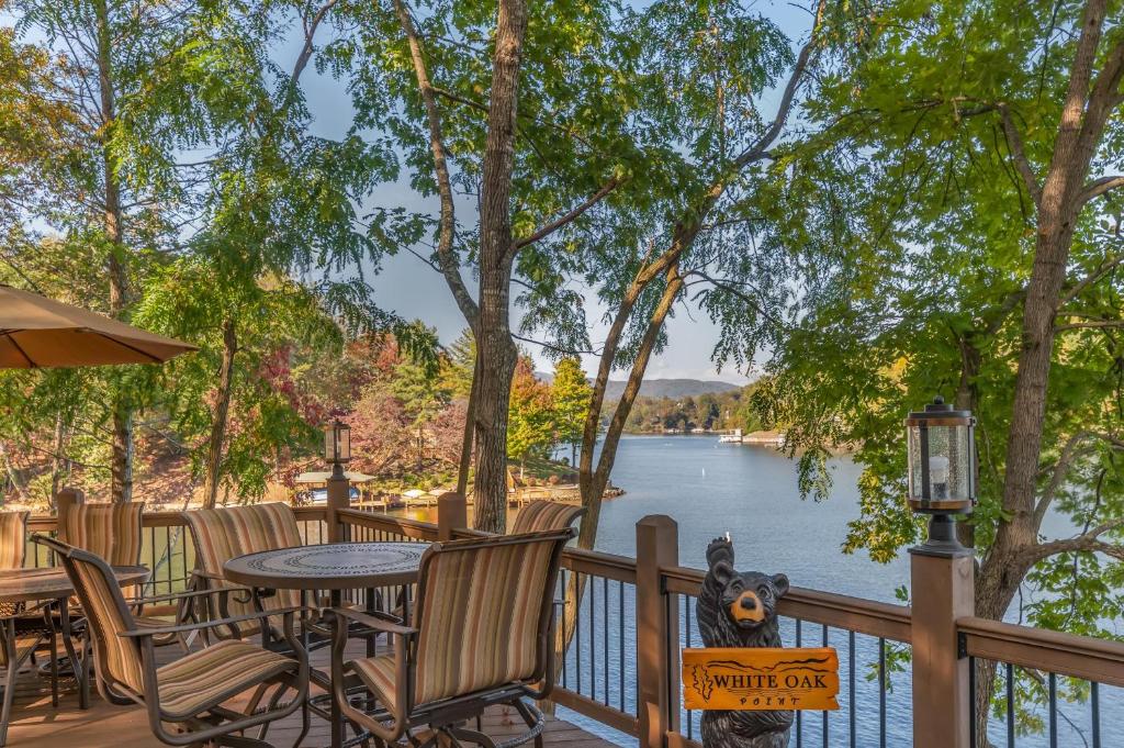 White Oak Point - image 6