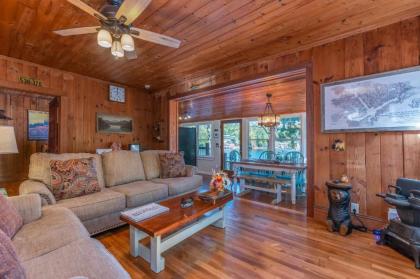 White Oak Point - image 8