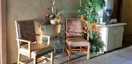 Beaver Creek Inn - image 6