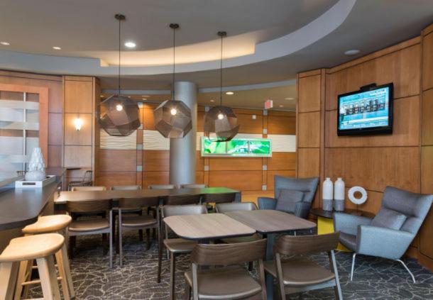 SpringHill Suites Detroit Auburn Hills - image 2