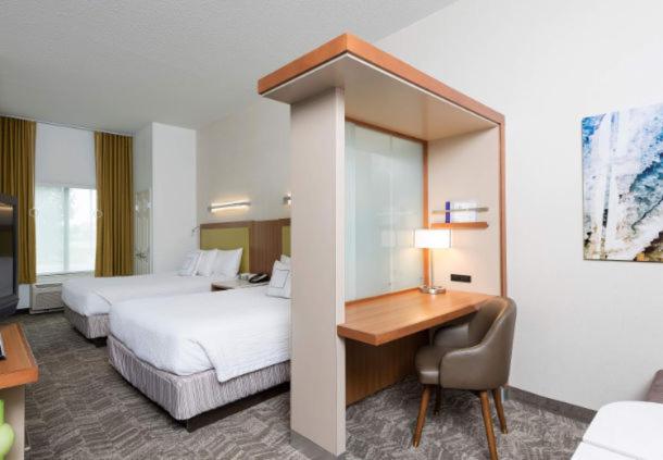 SpringHill Suites Detroit Auburn Hills - image 5