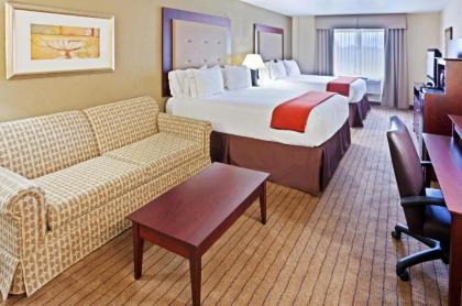 Holiday Inn Express Portland South - Lake Oswego an IHG Hotel - image 12