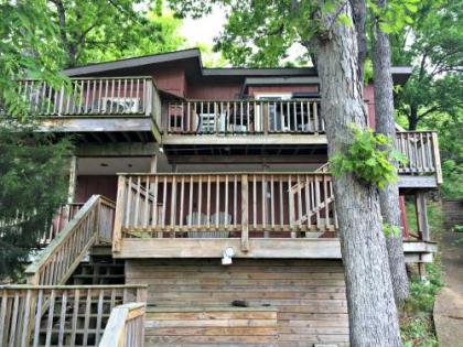 tree House Lake Ozark Missouri