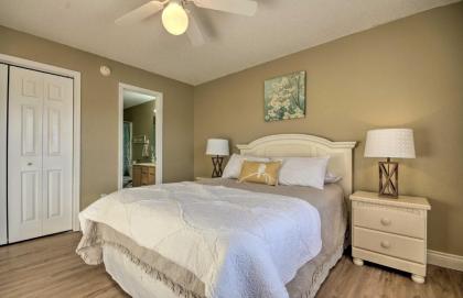 Waterfront Townhome with Dock and Lake Views! - image 31