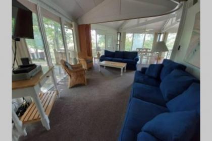 Unit 11-Treetop 2 Bedroom Villa - image 11