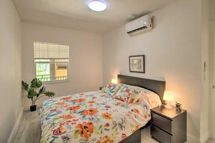 Lake Worth Apt with Ocean View about 1 Mile to Beach! - image 13