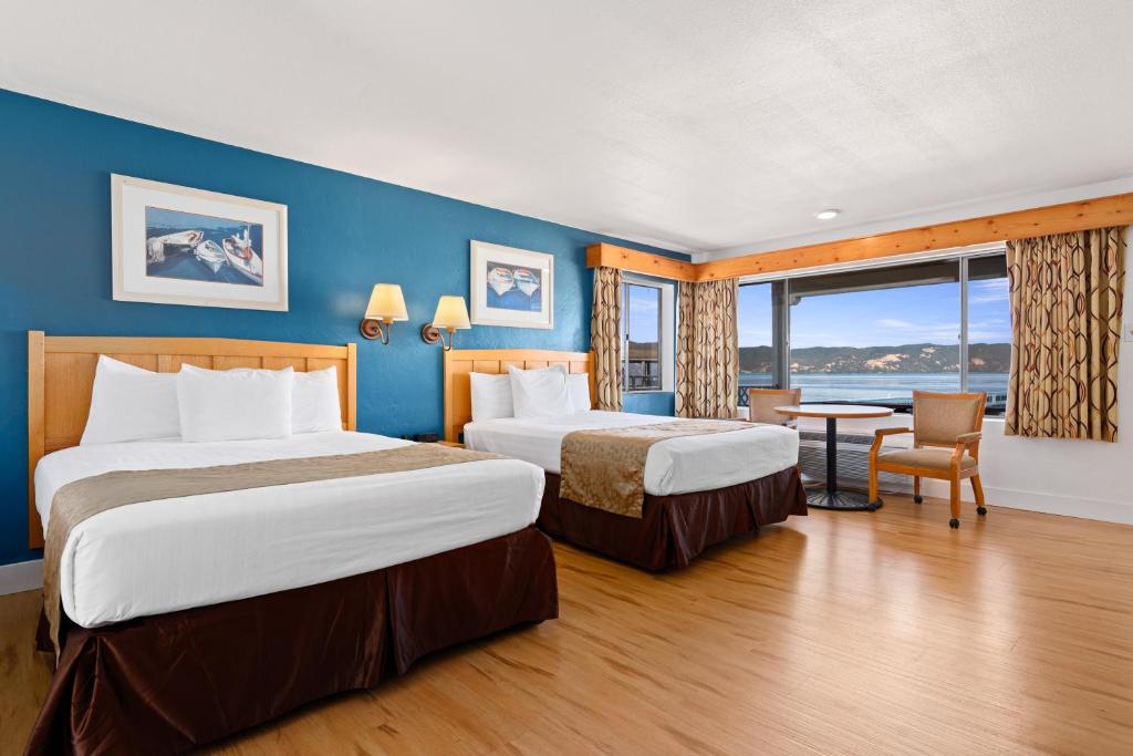 Skylark Shores Resort - main image
