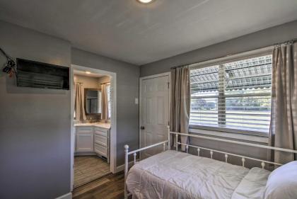 Lakeview Home - 1 Mile from Bull Shoals Lake! - image 13