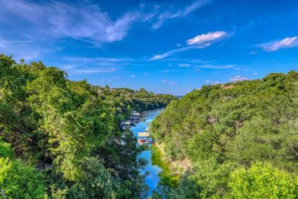 Peaceful Retreat on Quiet Cove on Lake travis Lakeway Texas