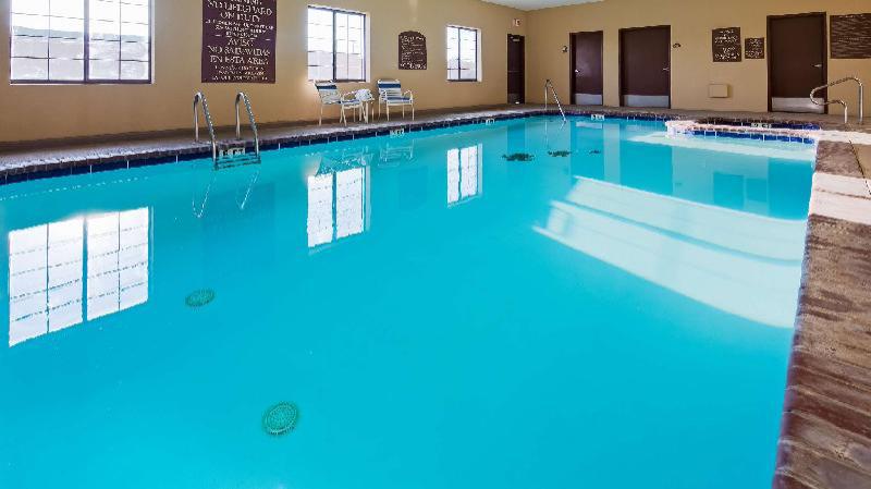 Best Western Lamesa Inn & Suites - image 6