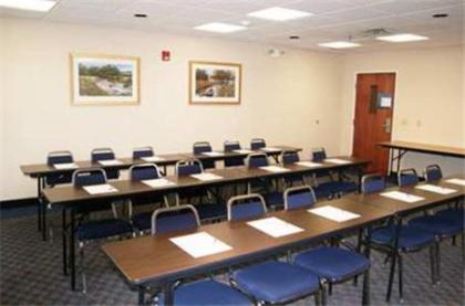 Hampton Inn Lancaster - image 10