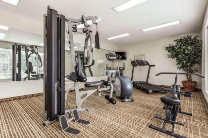 Quality Inn Lancaster - image 10