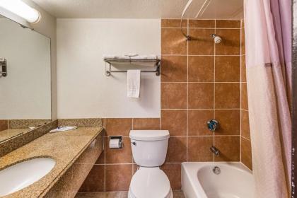 Motel 6-Lancaster TX - DeSoto - Lancaster - image 13