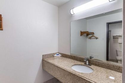 Motel 6-Lancaster TX - DeSoto - Lancaster - image 2