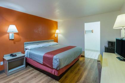 Motel 6-Lancaster TX - DeSoto - Lancaster - image 5