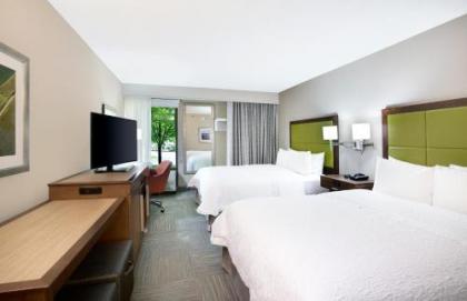 Hampton Inn Lancaster - image 2