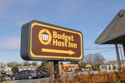Budget Host Inn - image 5