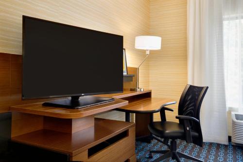 Fairfield Inn & Suites by Marriott Lancaster East at The Outlets - image 2