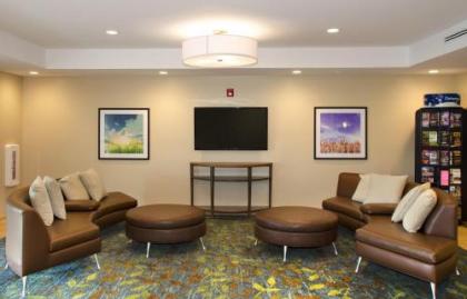 Candlewood Suites - Lancaster West an IHG Hotel - image 4