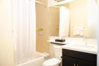 Candlewood Suites - Lancaster West an IHG Hotel - image 5