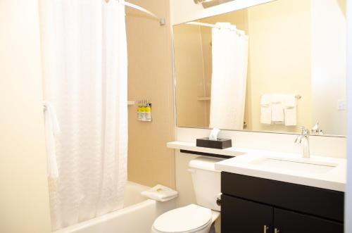 Candlewood Suites - Lancaster West an IHG Hotel - image 5