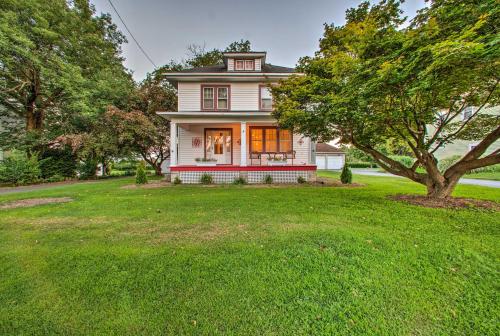 Whimsical Lancaster House with Porch Near Amish Farm - main image