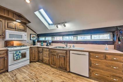 Running Water Apt at Flory Mill with Deck! - image 10