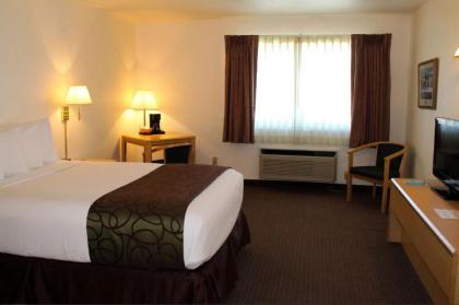 Inn at Lander Travelodge by Wyndham - image 9