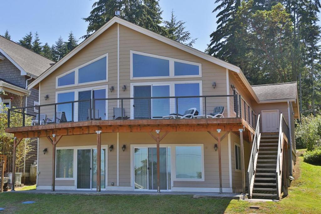 247 - Bells Ridge Retreat - main image