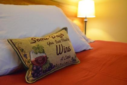 Comforts of Whidbey - image 15