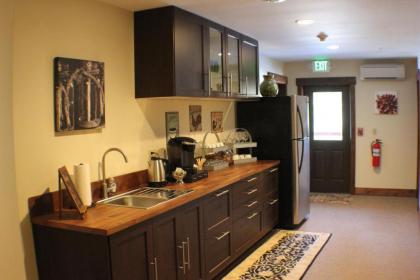 Comforts of Whidbey - image 8