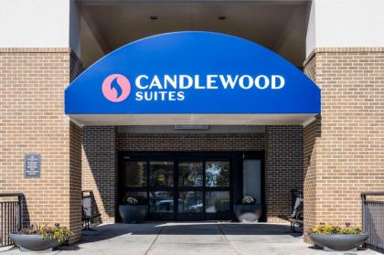 Candlewood Suites East Lansing an IHG Hotel - image 21