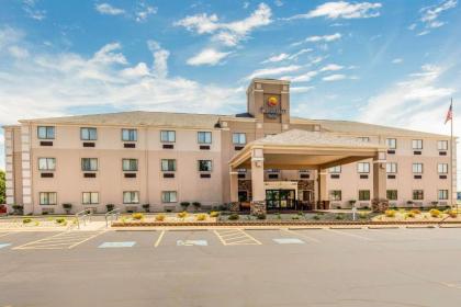 Comfort Inn La Porte - image 2