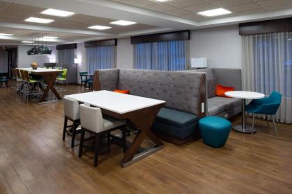 Hampton Inn LaPorte - image 14