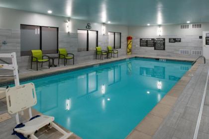 Hampton Inn LaPorte - image 9