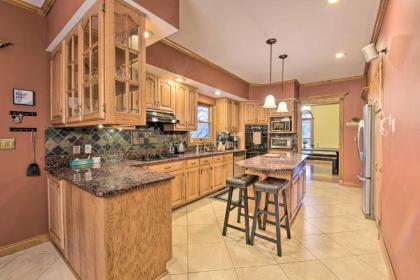 Family Home with Pool - 13 Mi to Lake Michigan! - image 2