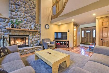 Family Home with Pool - 13 Mi to Lake Michigan! - image 3