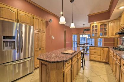 Family Home with Pool - 13 Mi to Lake Michigan! - image 9