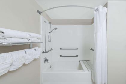 Hotel AVA Laredo - image 21