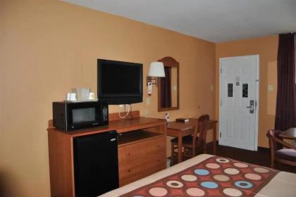 Sky-Palace Inn & Suites Laredo - image 4