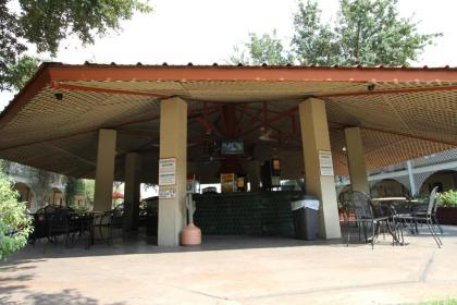 Family Garden Inn & Suites - image 12